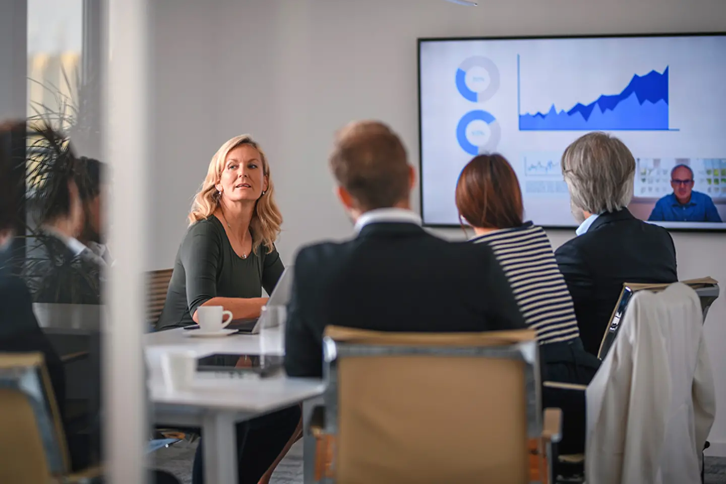 Teambesprechung im Büro