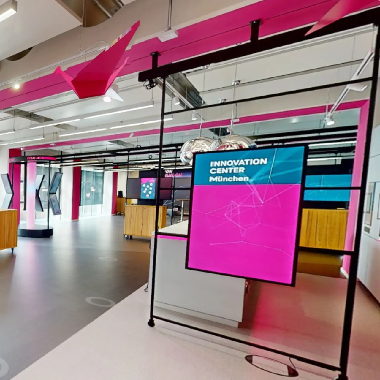 Virtuelle 3D-Tour durch das Innovation Center in München